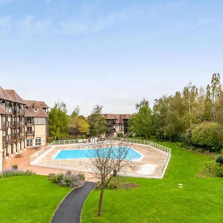 Nice 2-Br In A Residence With Pool - Deauville - Welkeys Extérieur photo
