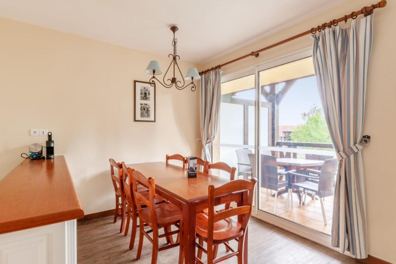 Nice 2-Br In A Residence With Pool - Deauville - Welkeys Extérieur photo